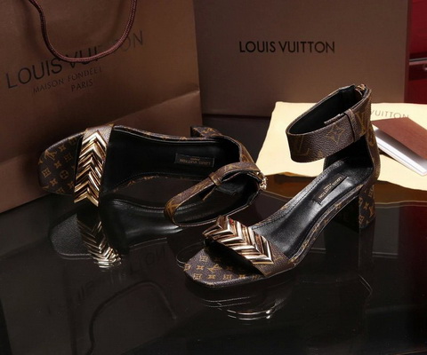 LV Sandals Women--015